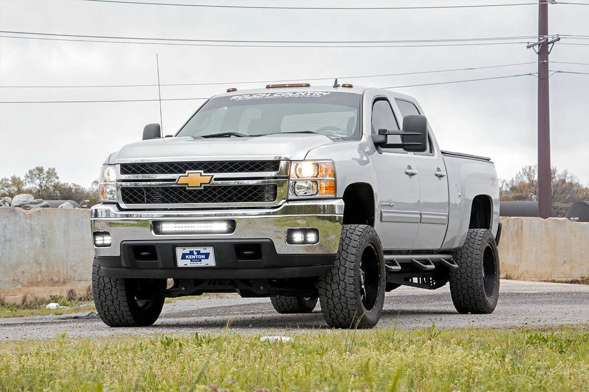 Fits Silverado 2500 HD(11-14) LED Light Fog Mount 2_ Black Pair 70628DRLA